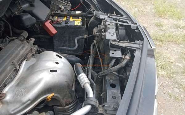 TOYOTA  ALPHARD  2.4