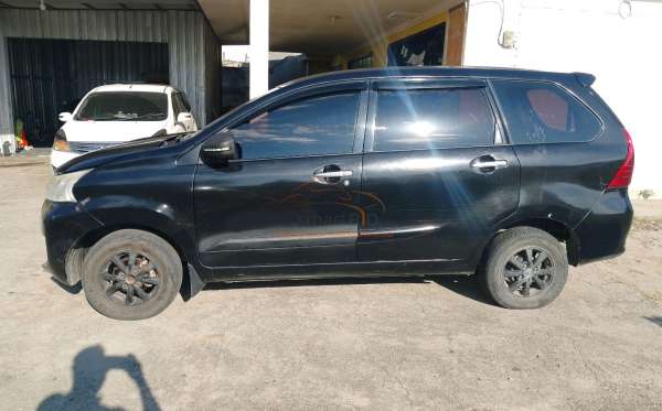 TOYOTA AVANZA 1.3 G