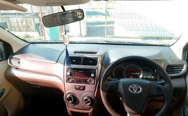 TOYOTA AVANZA 1.3 G