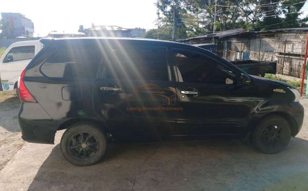 TOYOTA AVANZA 1.3 G