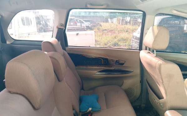 TOYOTA AVANZA 1.3 G