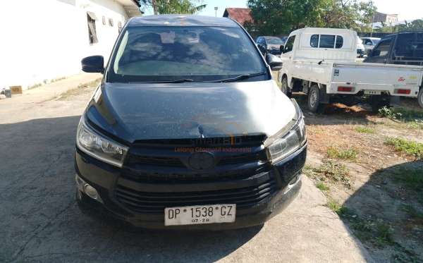 TOYOTA INNOVA G