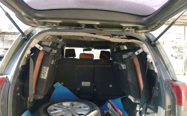 TOYOTA INNOVA G