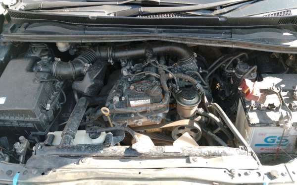 TOYOTA INNOVA G