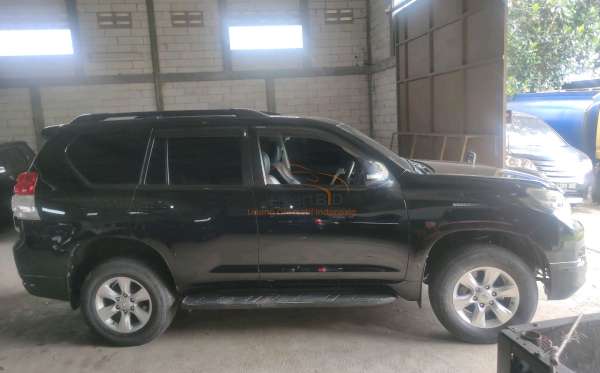 TOYOTA PRADO 2.7 AT