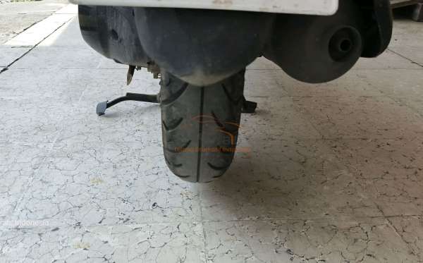 YAMAHA  GRAND FILANO 125