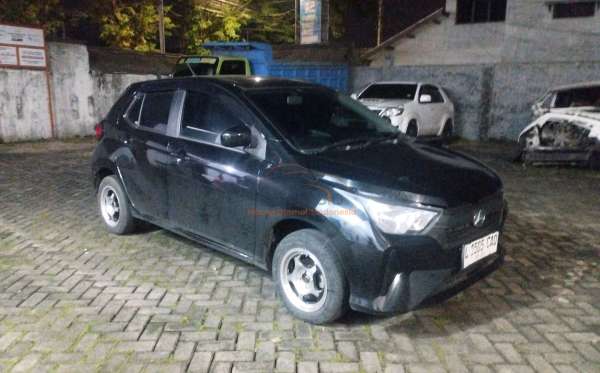 DAIHATSU AYLA M MT