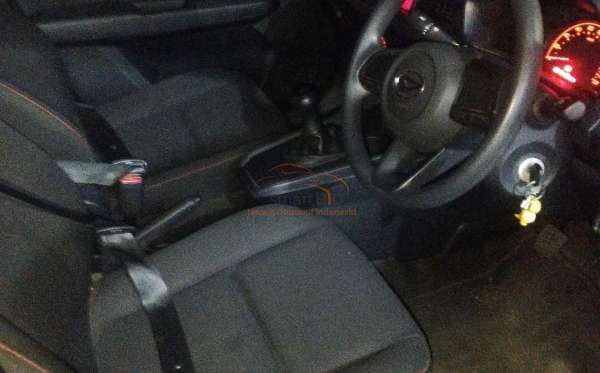 DAIHATSU AYLA M MT
