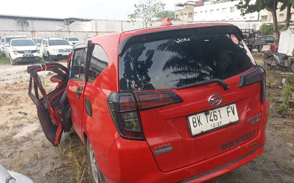 DAIHATSU SIGRA