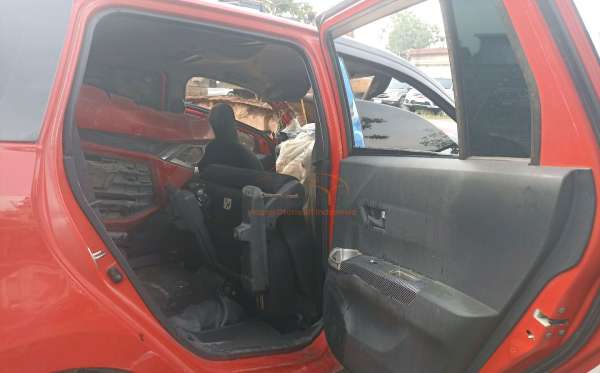 DAIHATSU SIGRA