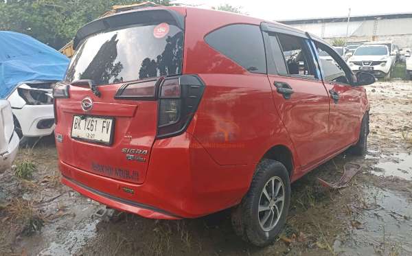 DAIHATSU SIGRA