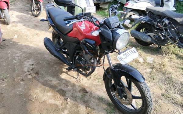 HONDA CB 150 Verza