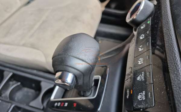 HONDA CR-V RM1 2WD 2.0