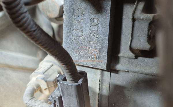 HONDA CR-V RM1 2WD 2.0