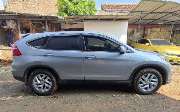 HONDA CR-V RM1 2WD 2.0