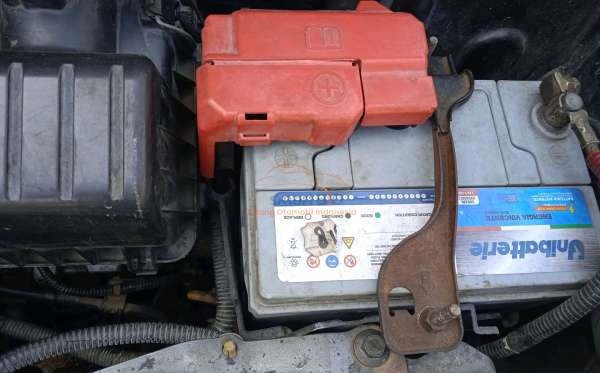 HONDA  JAZZ  GE8 1.5 E