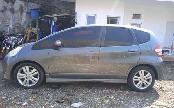 HONDA  JAZZ  GE8 1.5 E