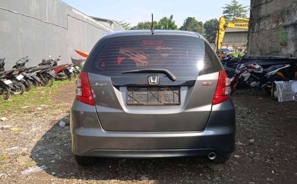 HONDA  JAZZ  GE8 1.5 E