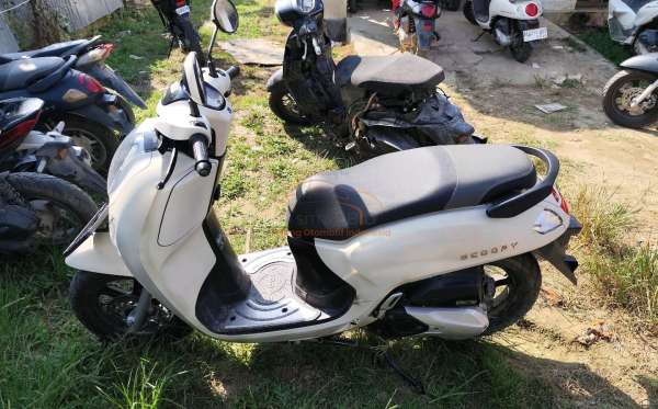 HONDA SCOOPY PRESTIGE