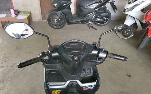 HONDA  VARIO 125