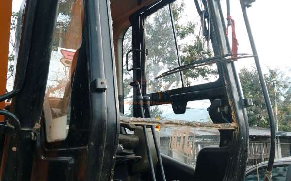 JCB EXCAVATOR TYPE 215 LC NXT