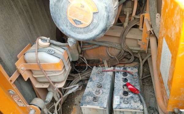 JCB EXCAVATOR TYPE 215 LC NXT