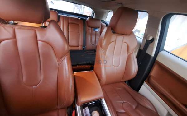 LAND ROVER RANGEROVER