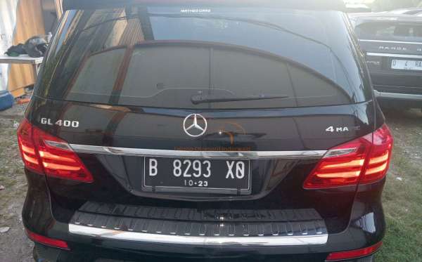MERCEDES BENZ GL 400 AT