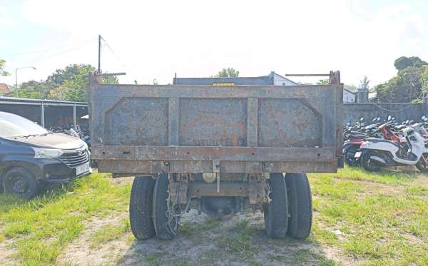 MITSUBISHI  COLT  DIESEL FE 74