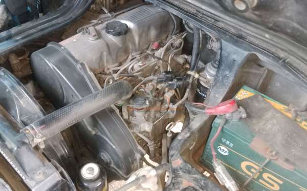 MITSUBISHI  L 300 L300 PU FB-R (4X2)