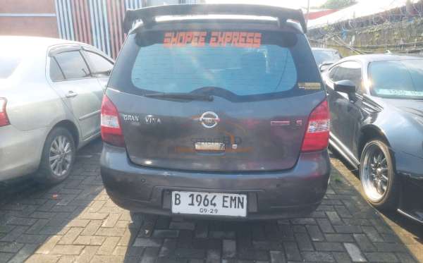 NISSAN GRAND LIVINA XV