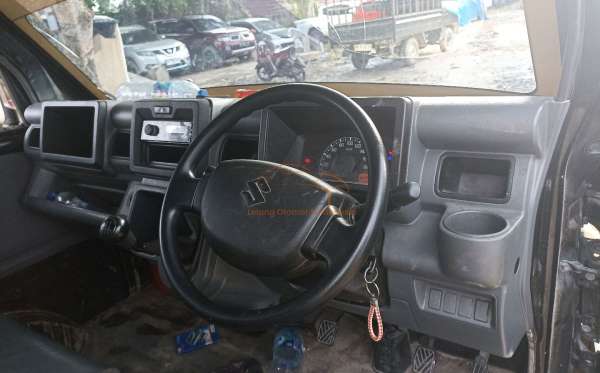 SUZUKI  CARRY  PU