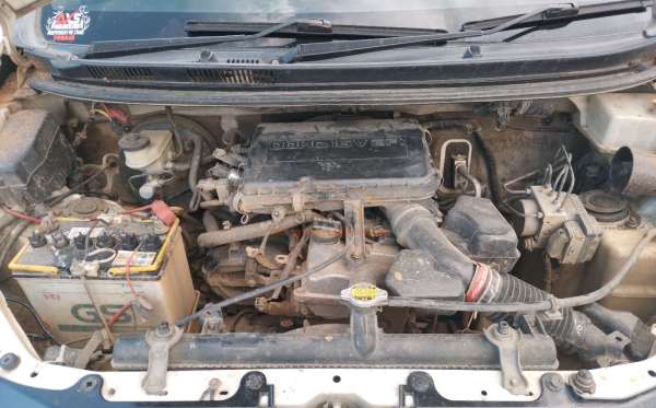 TOYOTA AVANZA