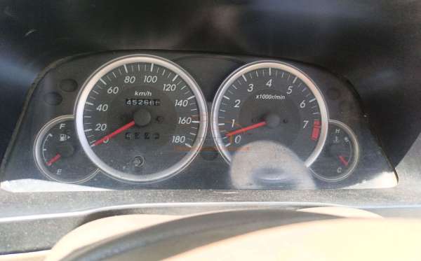 TOYOTA AVANZA 1.3 G