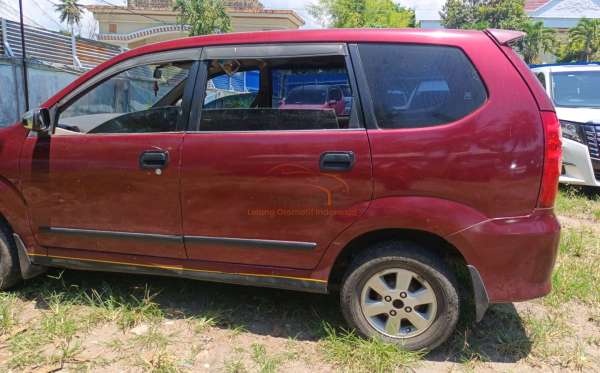 TOYOTA AVANZA 1.3 G
