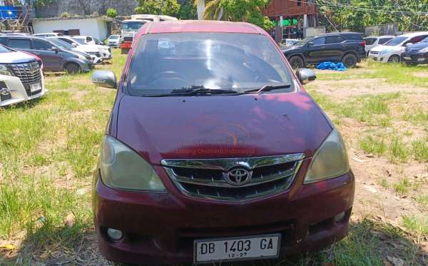 TOYOTA AVANZA 1.3 G