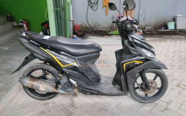 YAMAHA  MIO M3 125