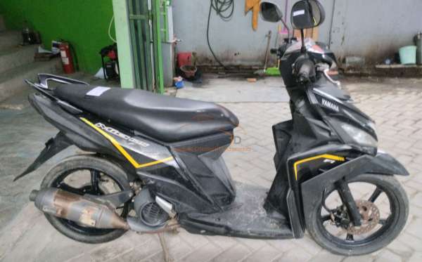 YAMAHA  MIO M3 125