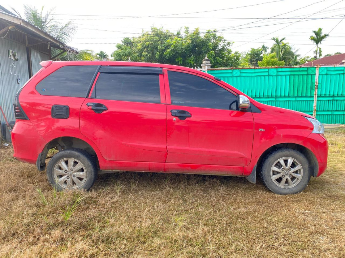 TOYOTA  AVANZA  1.3 G