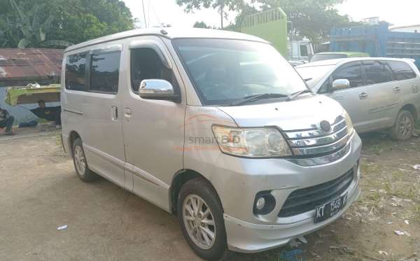 DAIHATSU LUXIO