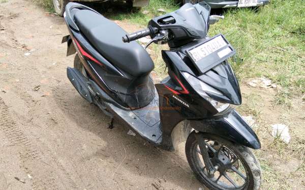 HONDA  BEAT