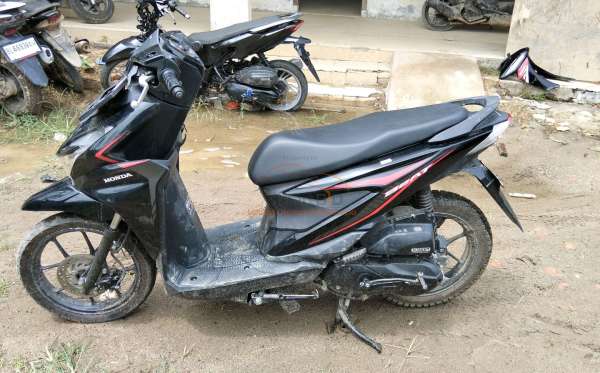 HONDA  BEAT