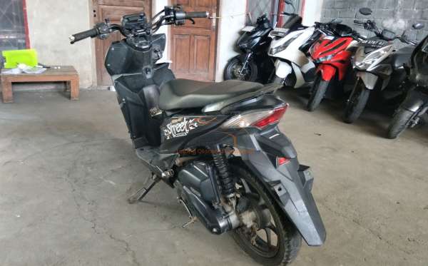 HONDA  BEAT STREET
