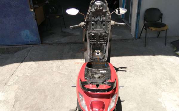 HONDA  GENIO