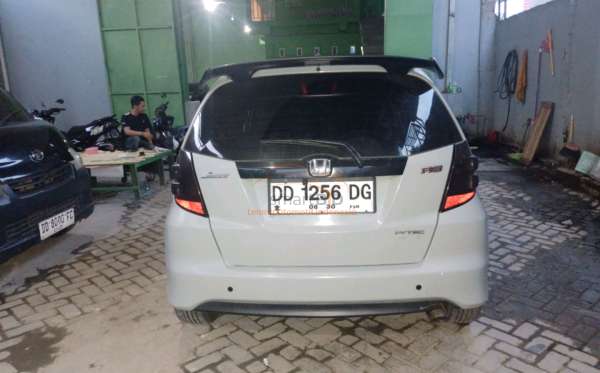 HONDA  JAZZ