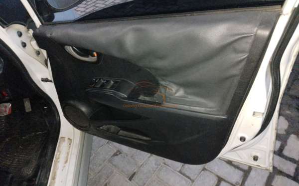 HONDA  JAZZ