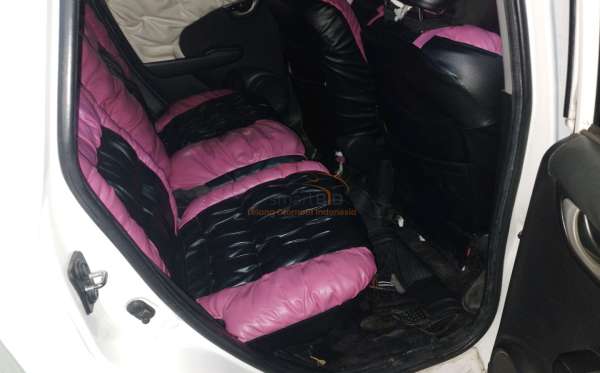 HONDA  JAZZ