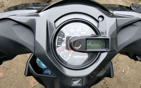 HONDA  BEAT