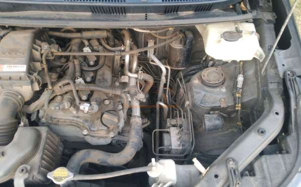 TOYOTA AVANZA 1.3
