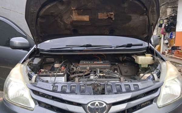 TOYOTA AVANZA E